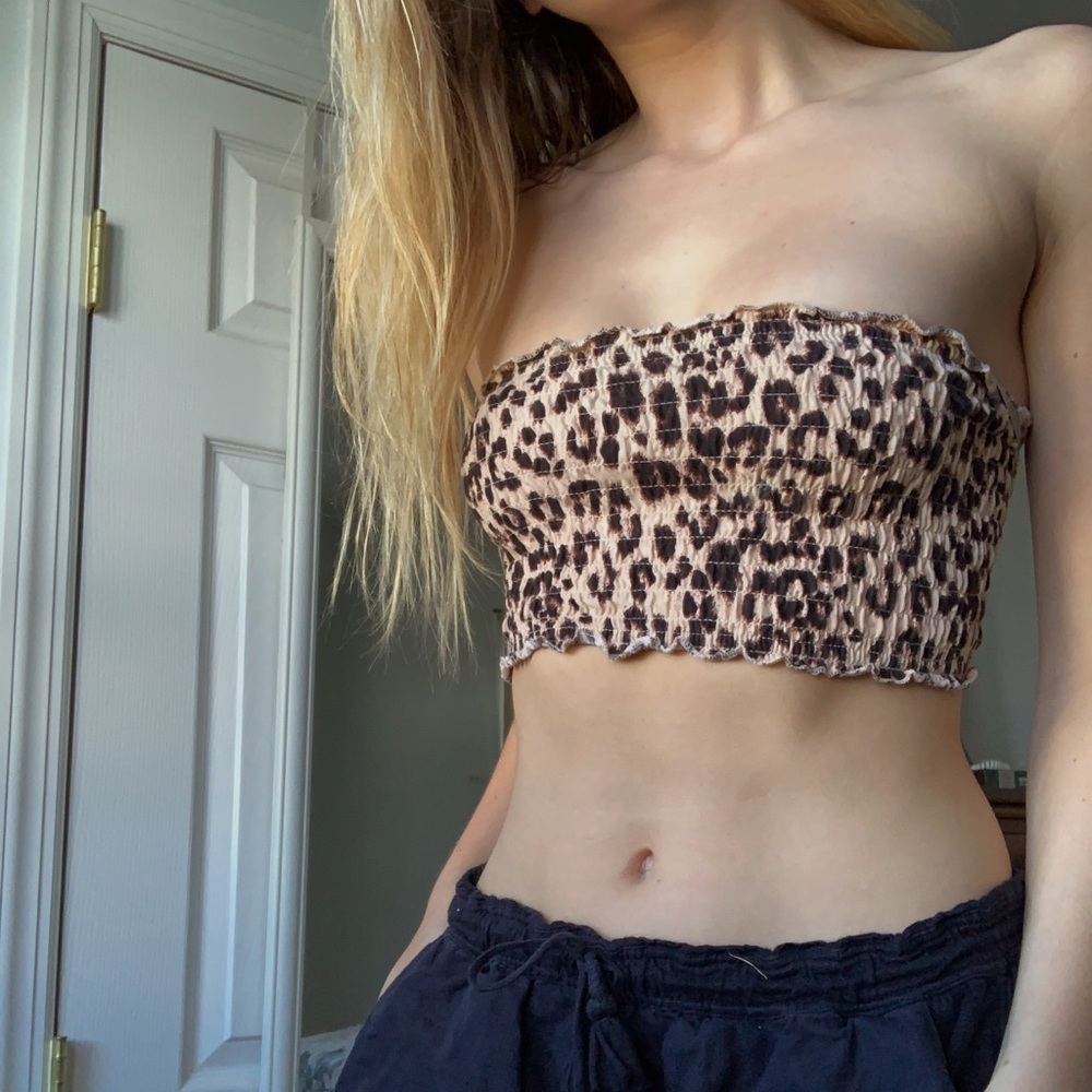 *** SOLD *** TRENDY Topshop Tube Top